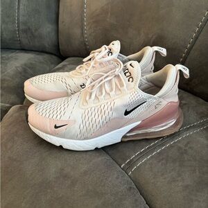 Nike Women's Pink Air Max 270 Shoes